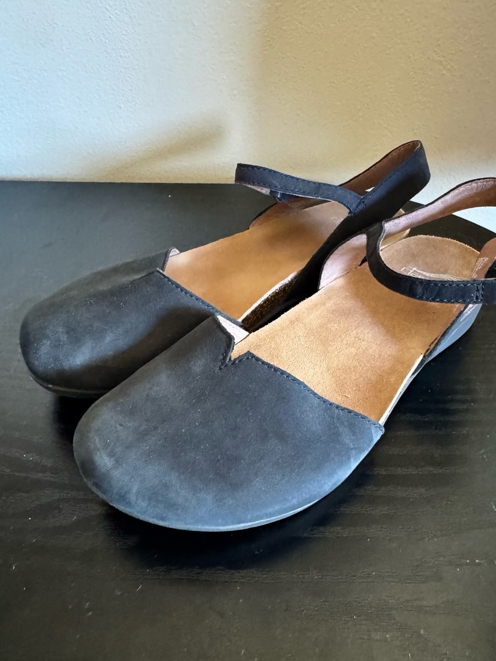 Dansko Rowan Black Suede Slingback Clogs - Picture 2 of 6